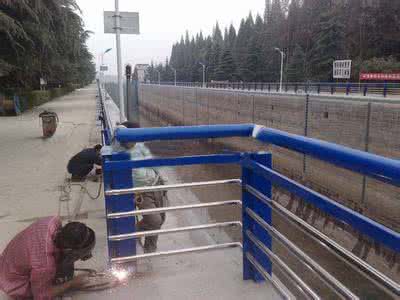 道路護欄進行表面鍍鋅有哪些好處呢？