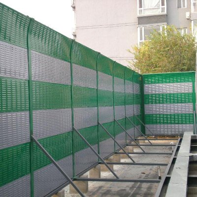 設(shè)備降噪聲屏障使用什么材質(zhì)？